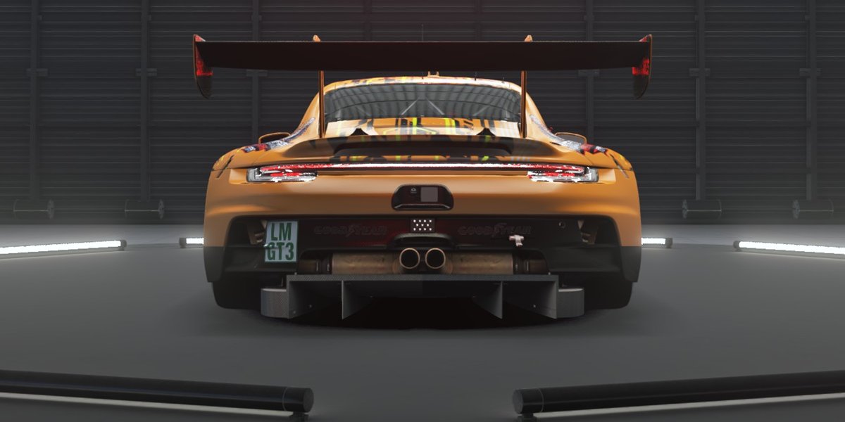 Porsche 911 GT3 R von hinten